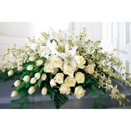 Casket Sprays | Funeral Casket Flowers